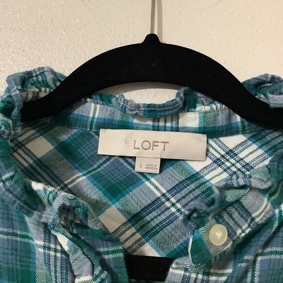 Loft Blue Plaid Ruffle Outdoorsy Cabincore Hiking Camping Button Down Shirt S - Picture 4 of 8